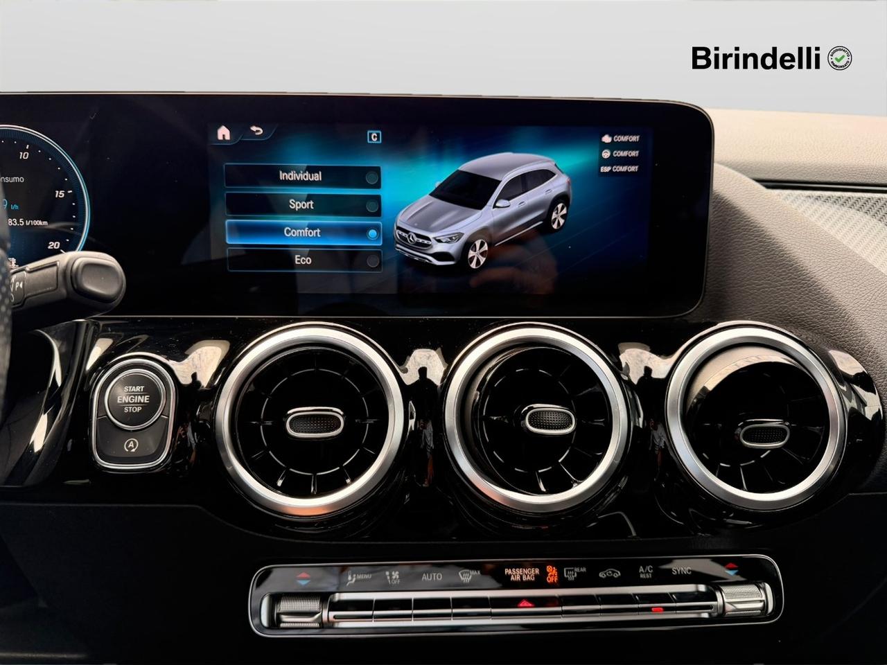 Mercedes-Benz GLA (H247) - GLA 200 d Automatic Premium