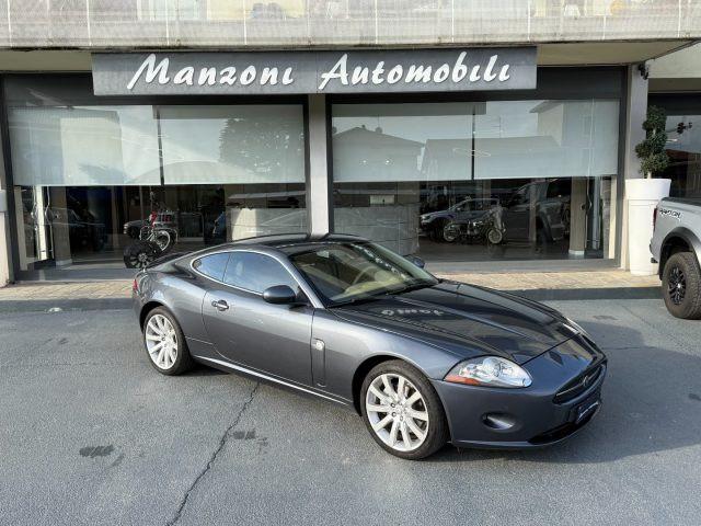 JAGUAR XK 4.2 V8 Coupé