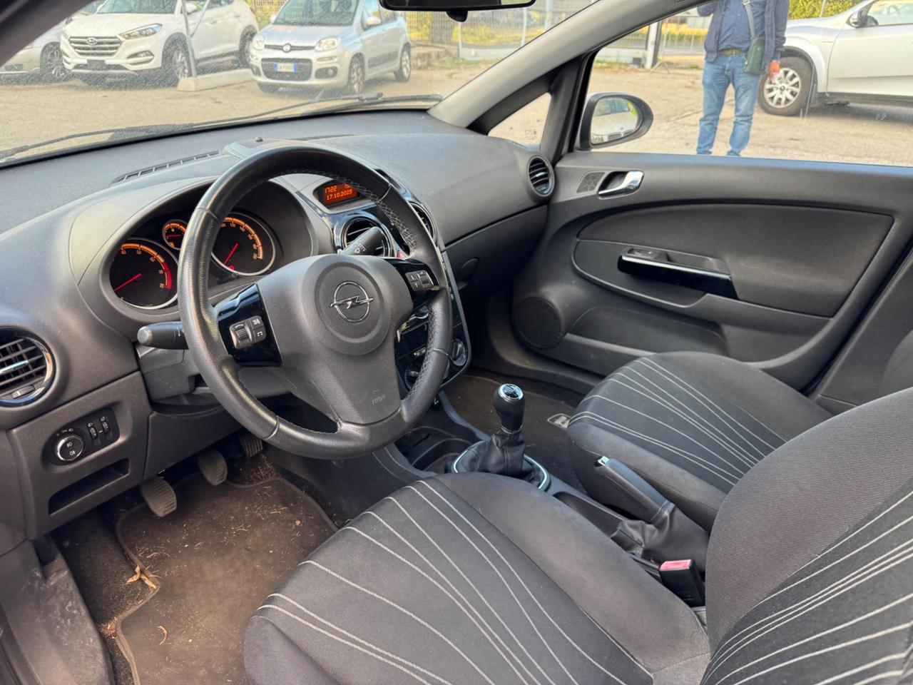 Opel Corsa 1.2 5 porte Cosmo