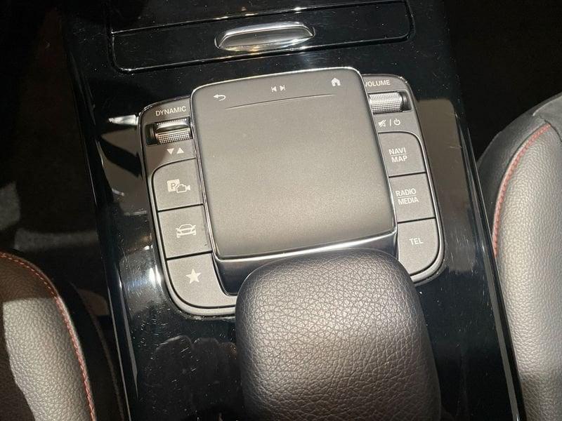 Mercedes-Benz CLA Shooting Brake 200 d Premium auto