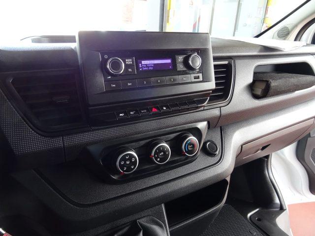 RENAULT Trafic T30q 2.0dCi 170CV PLungo-TN Furgone Energy Ice
