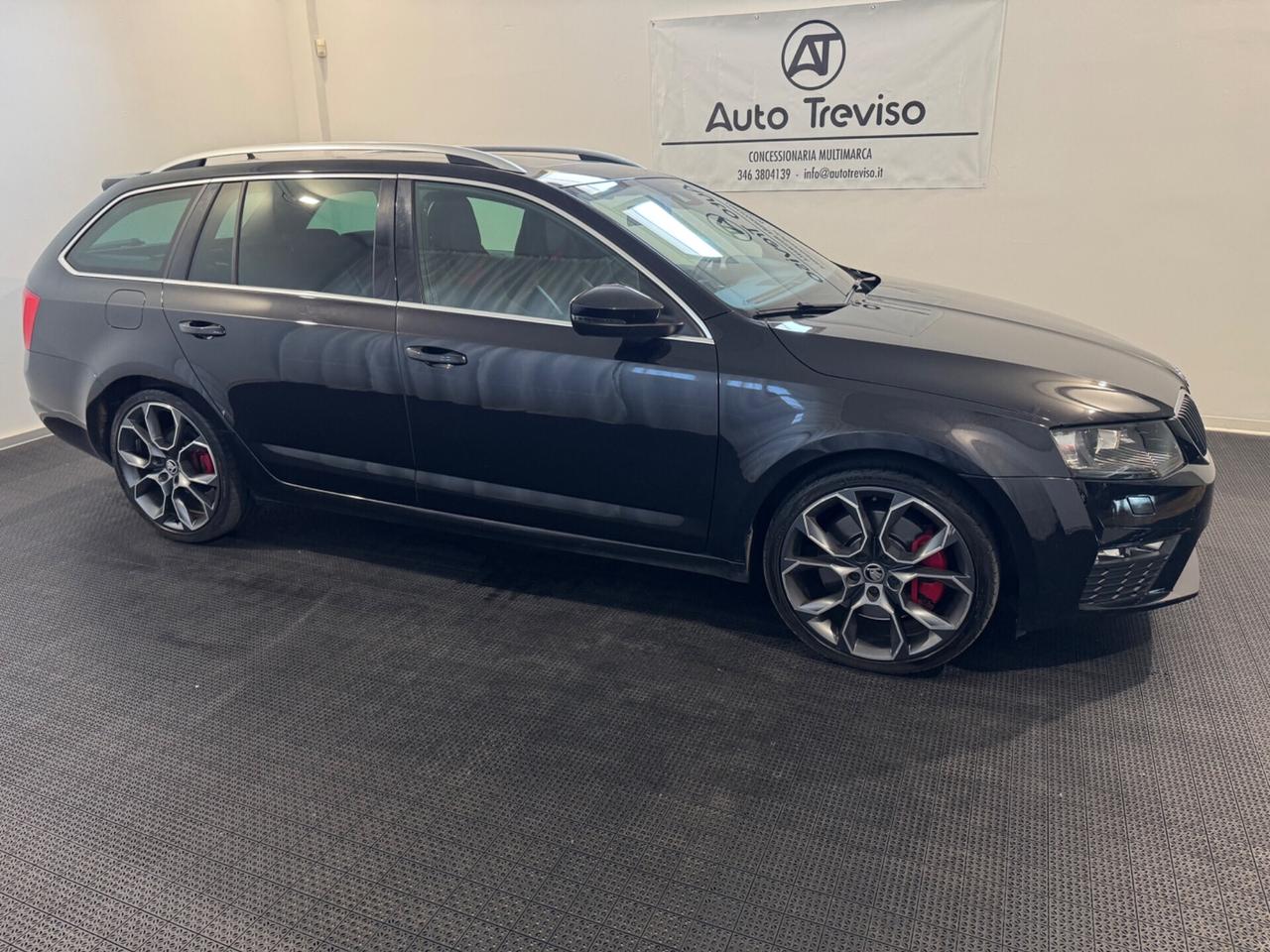 Skoda Octavia 2.0 TDI DSG Wagon RS FULL!!