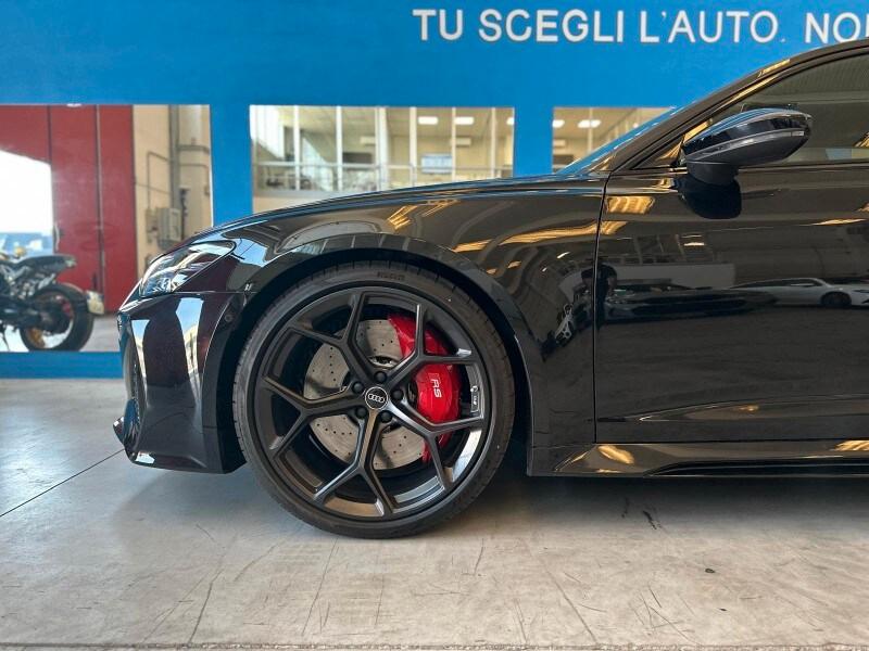 AUDI A6 5ª serie RS 6 Avant 4.0 TFSI V8 quattr...