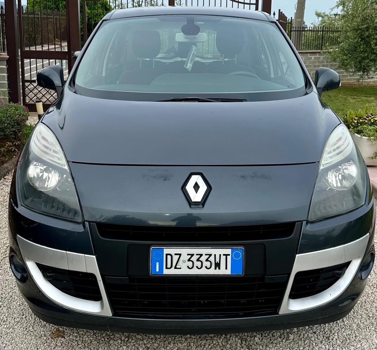 Renault Scenic Scénic X-Mod 1.9 dCi 130CV Luxe