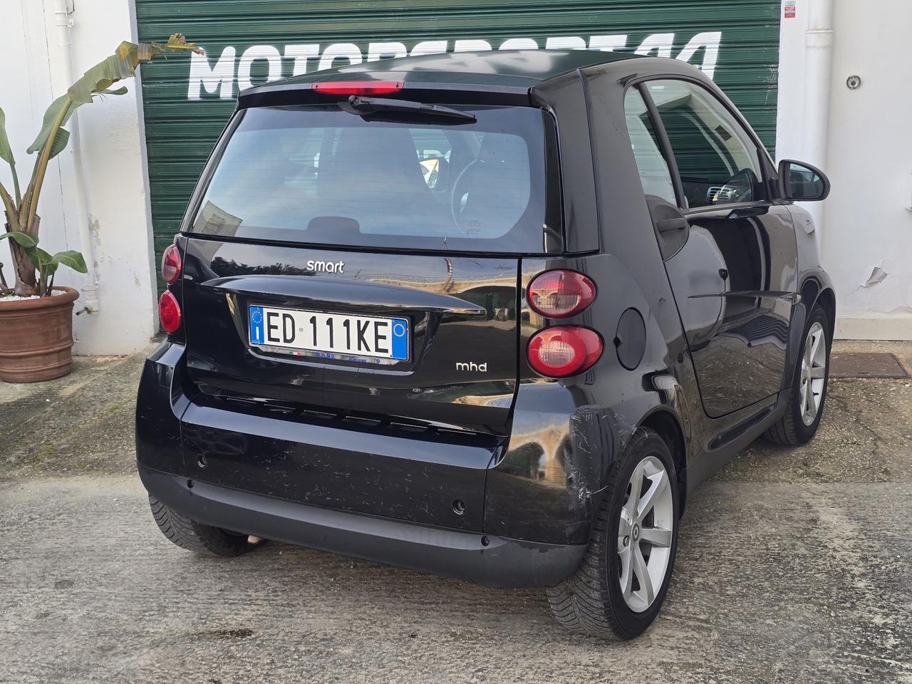 Smart ForTwo 800 40 kW coupé passion cdi