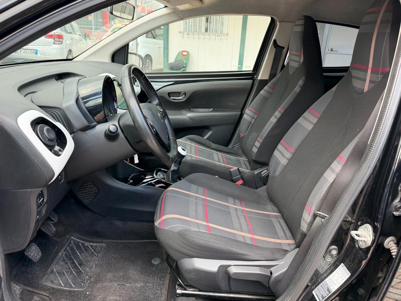 Peugeot 108 VTi 68 5 porte Allure