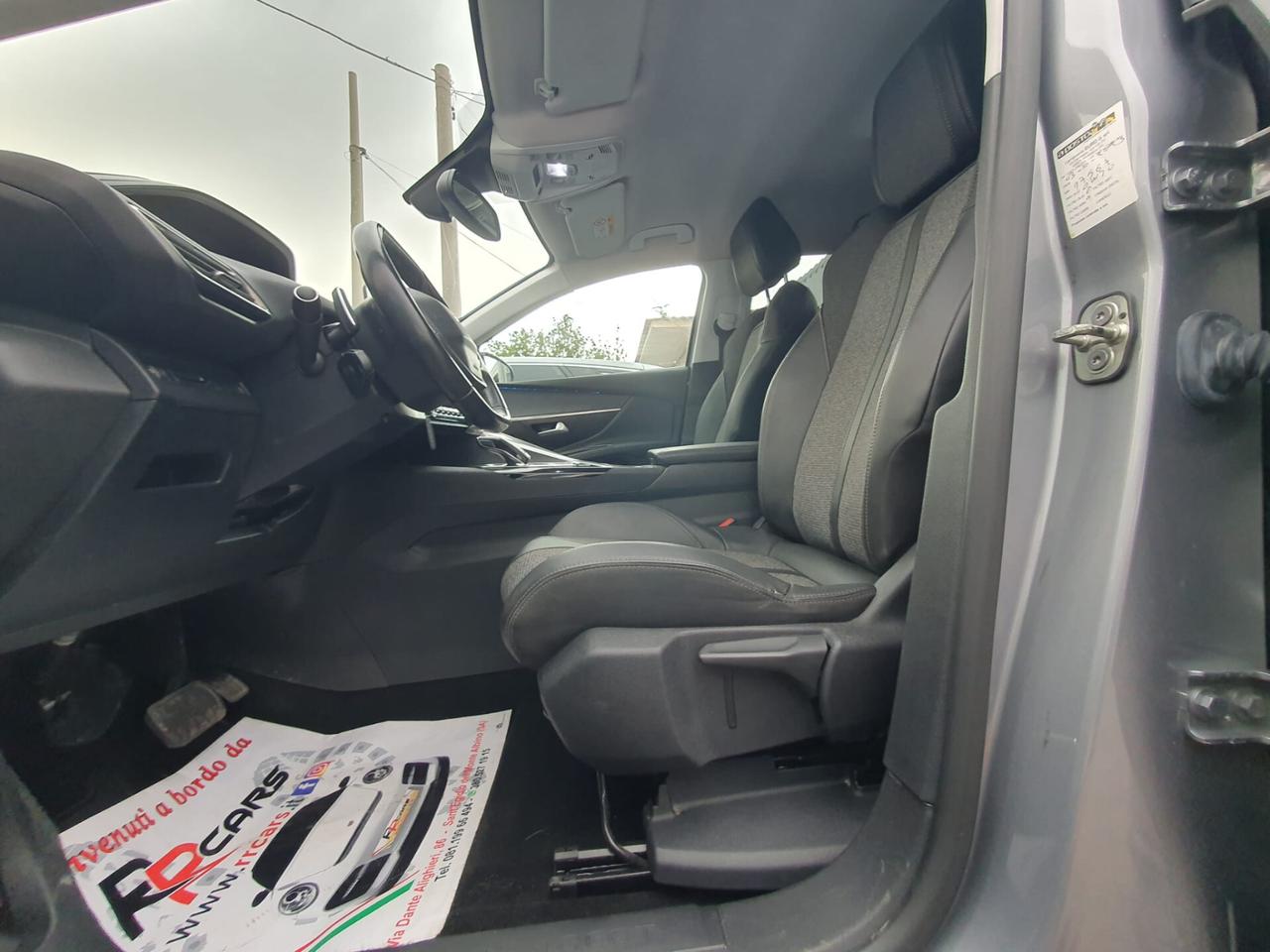 Peugeot 5008 BlueHDi 130 S&S Allure