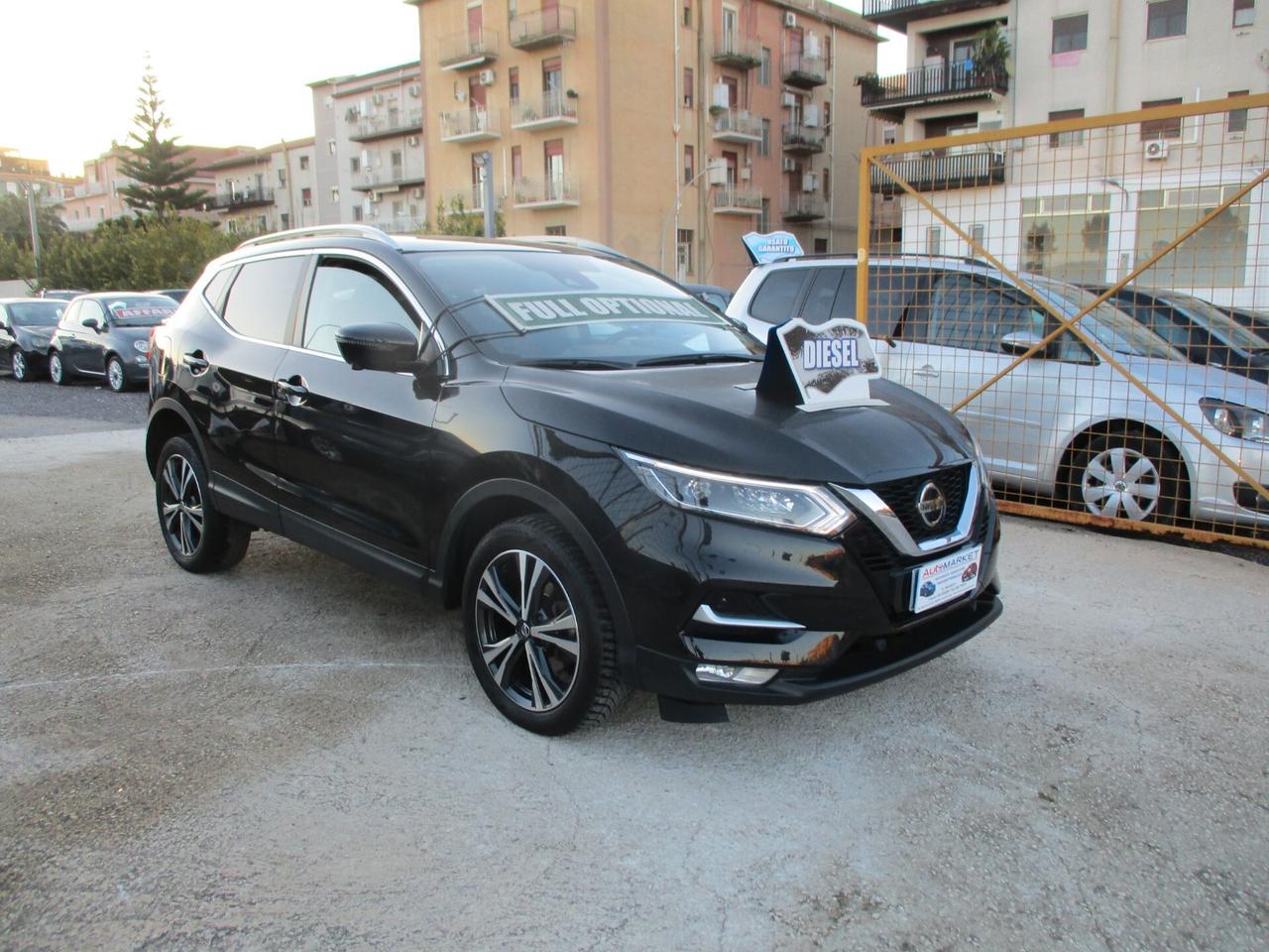 Nissan Qashqai 1.7 dCi 150 CV 4WD FULL OPTIONAL 2019