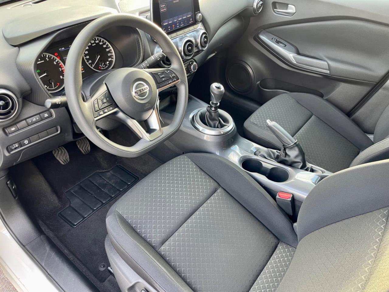 Nissan Juke 1.0 DIG-T 117 CV DCT N-Connecta