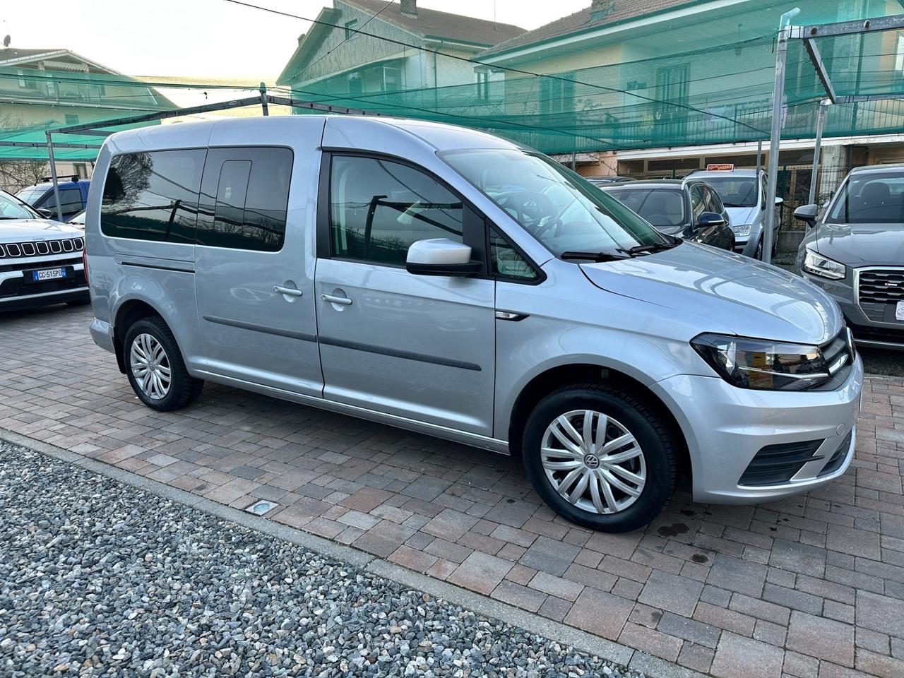 Volkswagen Caddy Pianale Ribassato 2.0 TDI Highline Maxi 7 posti