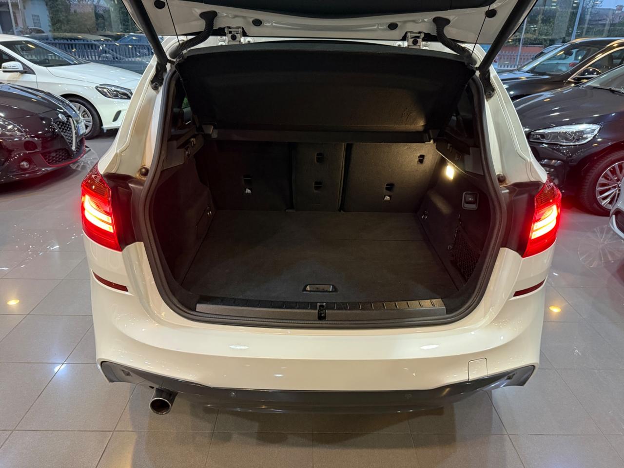 Bmw 2er Active Tourer 218d Msport