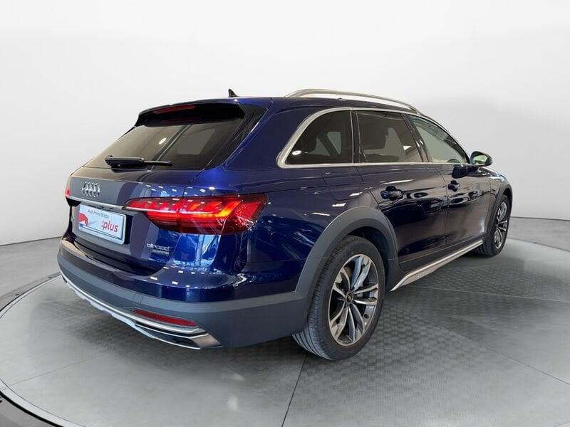 Audi A4 allroad Quattro 45 2.0 tfsi mhev Identity Contrast 265cv quattro s-tronic