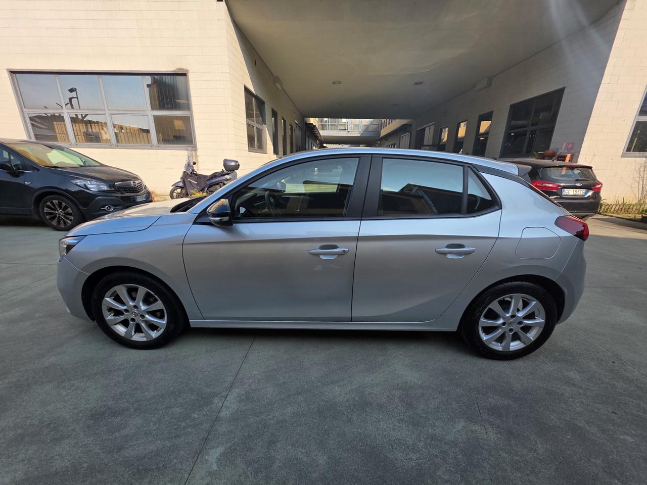 Opel Corsa 1.2 Elegance