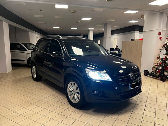 Volkswagen Tiguan 2.0 16V TDI DPF tiptronic 4Motion