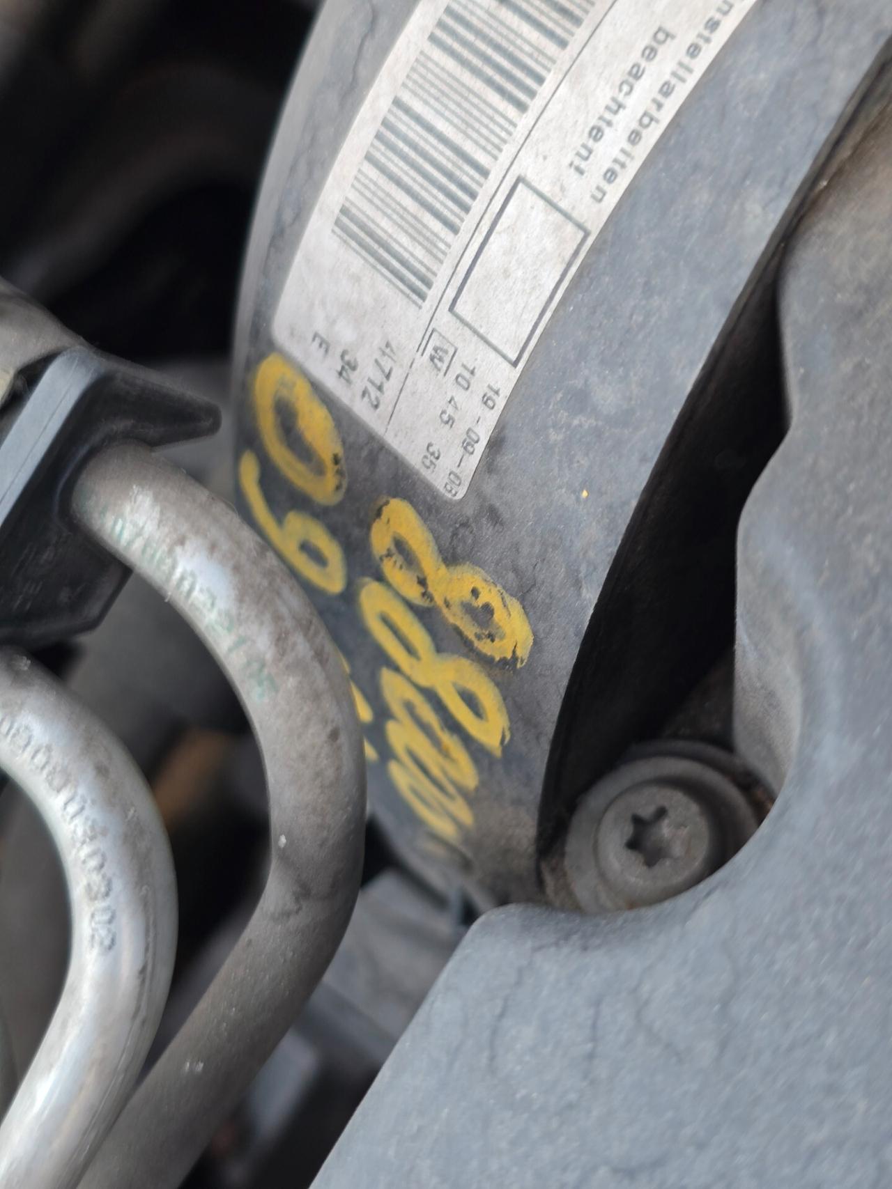 Volkswagen Caddy 2.0 SDI 70CV 119000km-2008