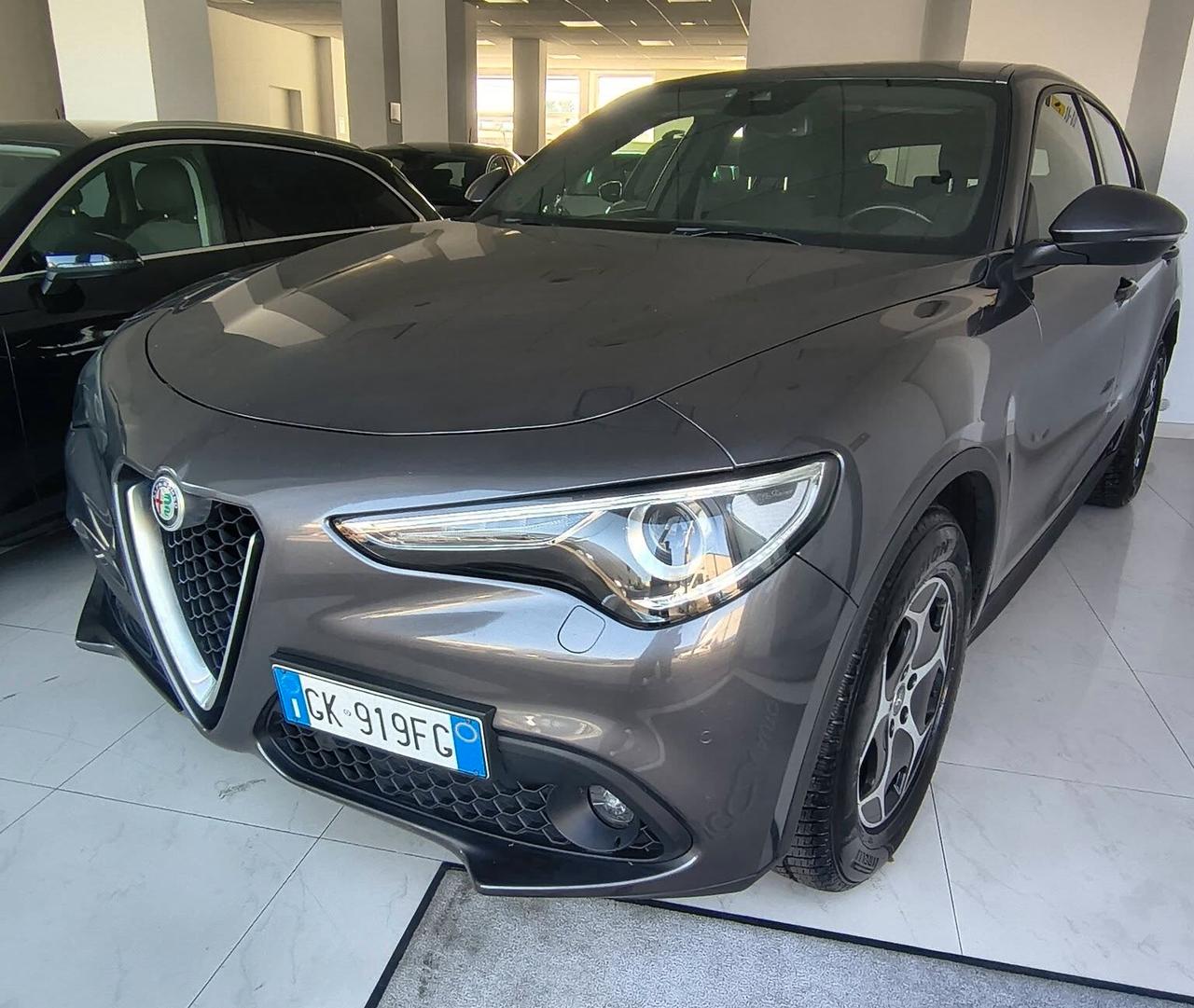 Alfa Romeo Stelvio 2.2 Turbodiesel 160 CV AT8 RWD Business