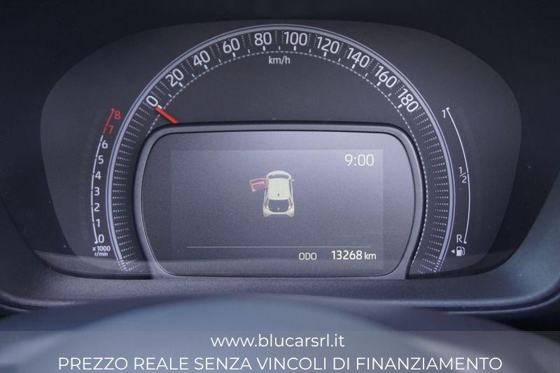 Toyota Aygo X 1.0B (72 CV) Trend Air S-CVT