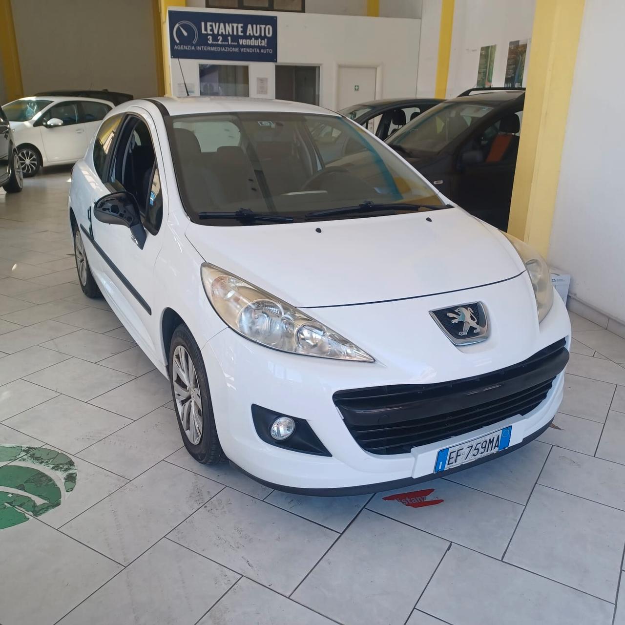 170188KM PEUGEOT 207 1.4 HDI NEOPATENTATI PERFETTA