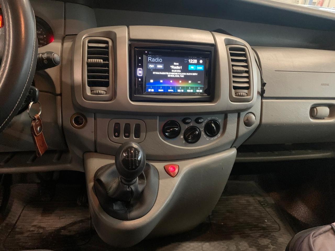 Renault Trafic Passenger 9 posti Camperizzato