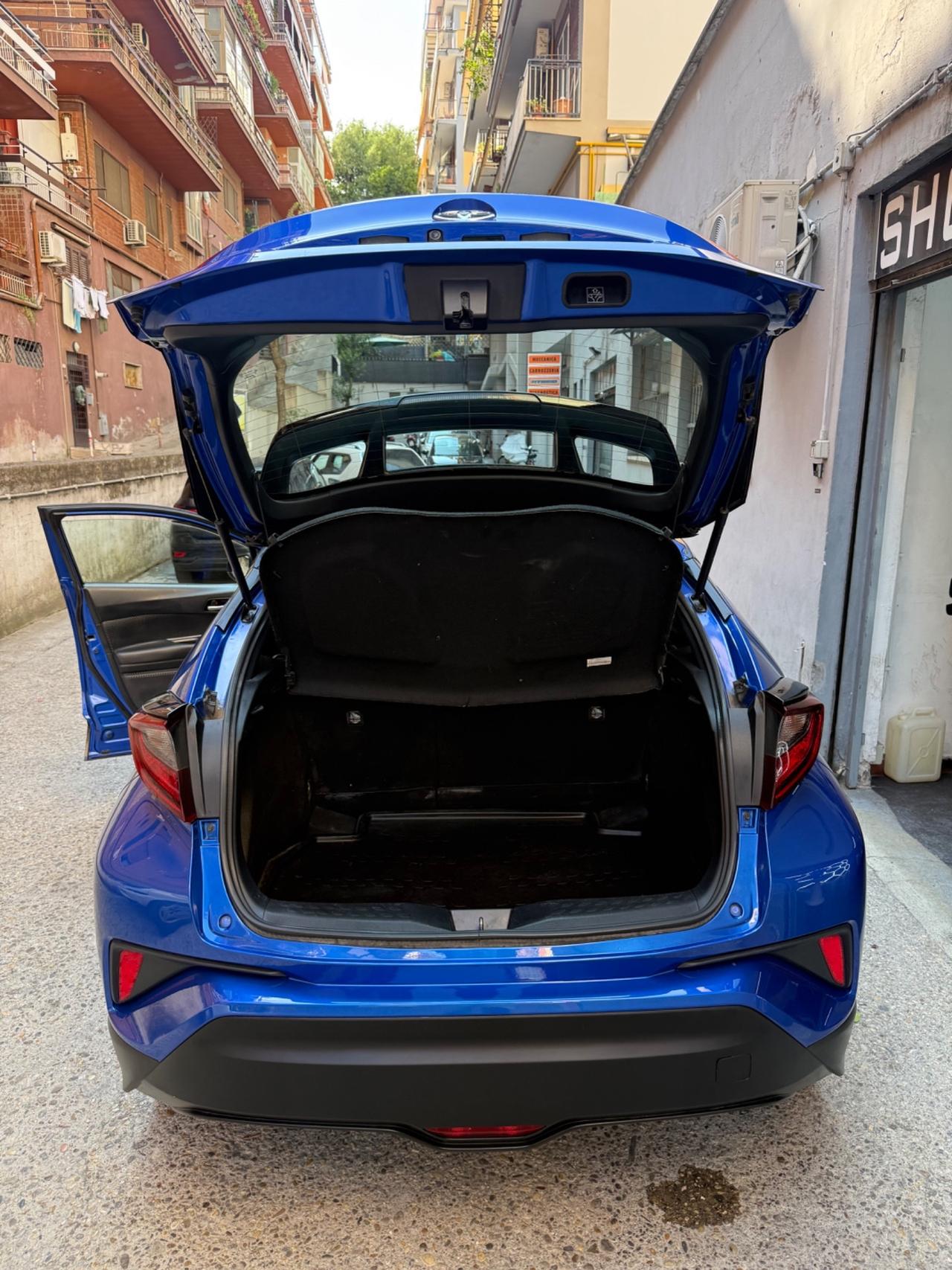 Toyota C-HR 1.8 Hybrid E-CVT Active