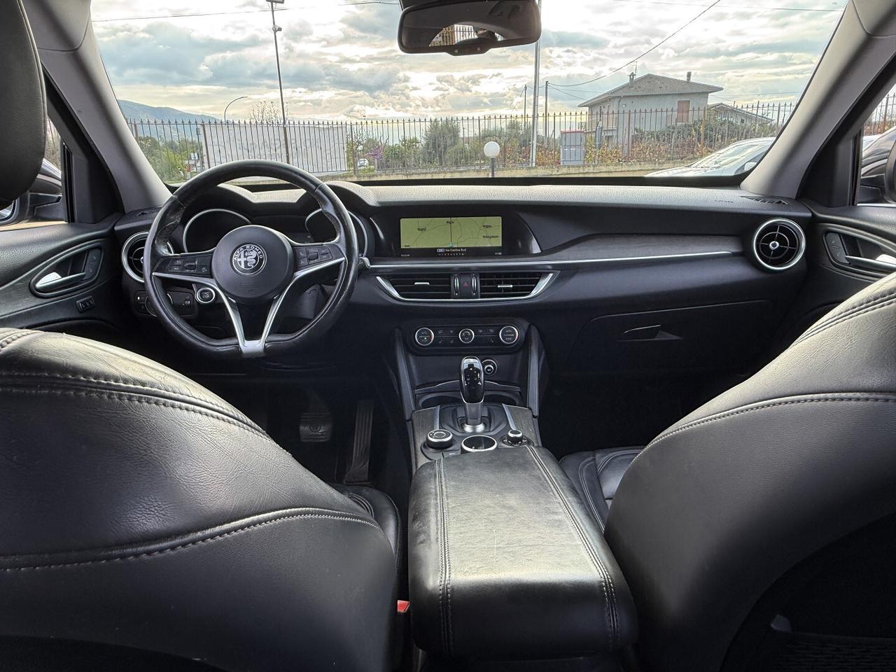 ALFAROMEO STELVIO AT8 Q4 EXECUTIVE NAVI PELLE