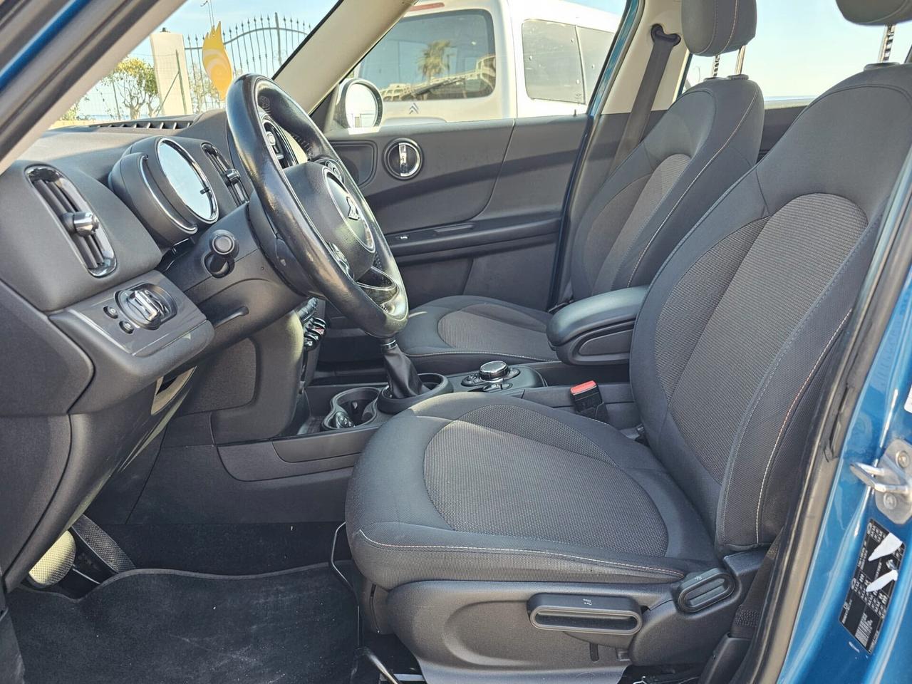 Mini Cooper D Countryman 2.0 Hype