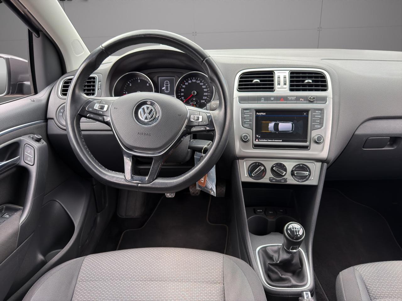 Volkswagen Polo 5 Porte Polo 5p 1.4 tdi 90cv - Unipro - Garanzia - Promo Finanziamento - Schermo
