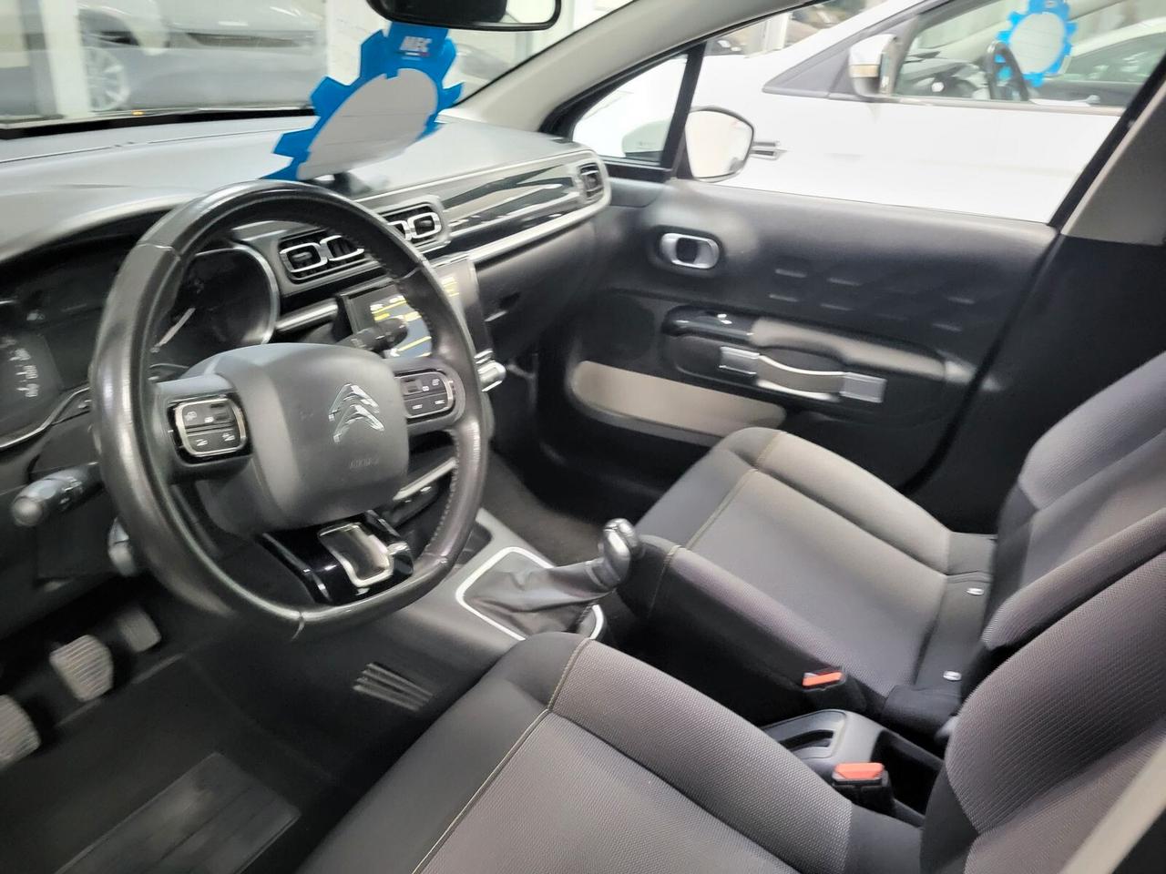 Citroen C3 1.2 110 CV *** SHINE FULL OPTIONALS DOPPIA TELECAMERA
