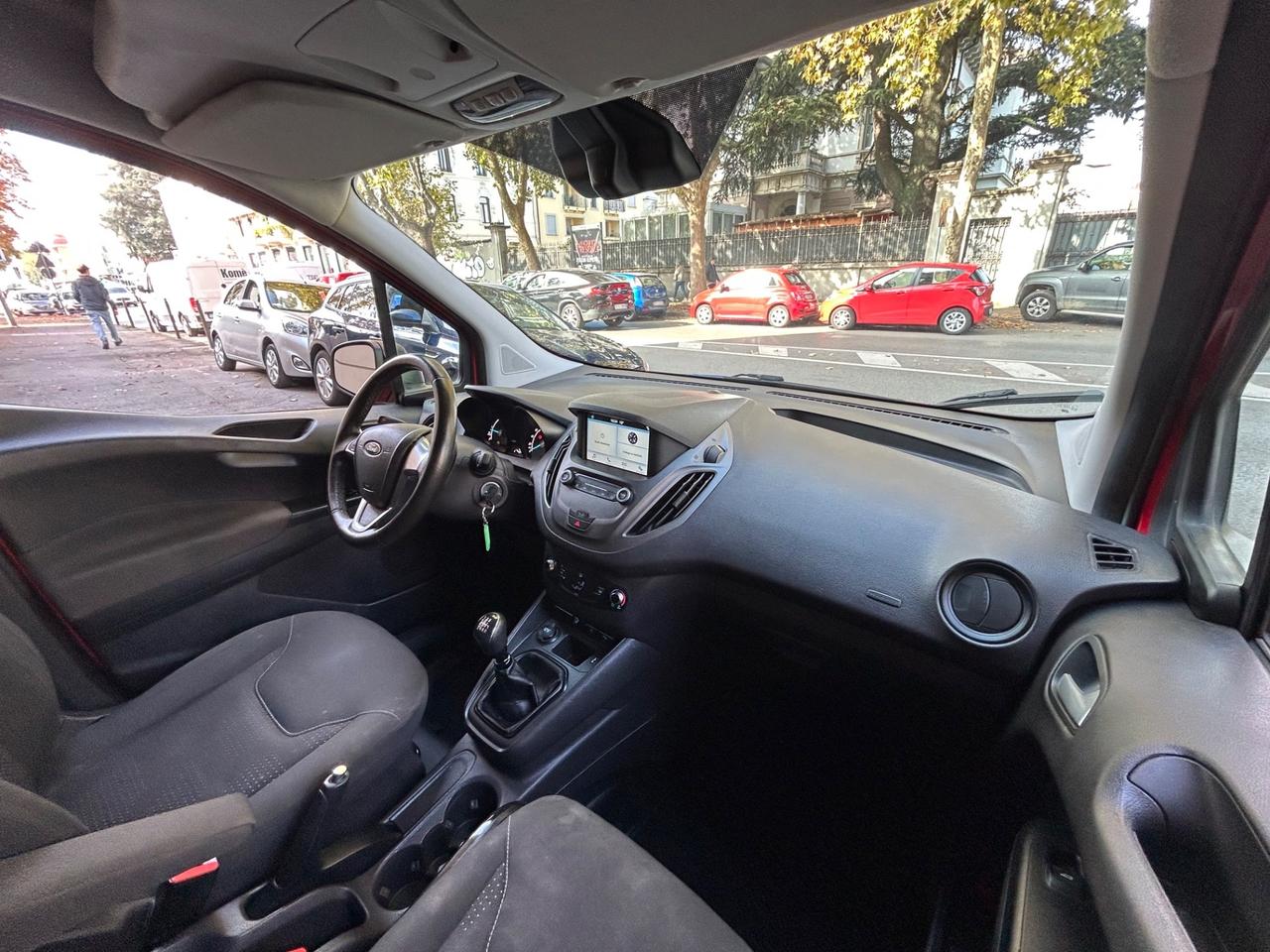 Ford Tourneo Courier 1.5 TDCI 100cv VANTREND | PREZZO PIÙ IVA!!!