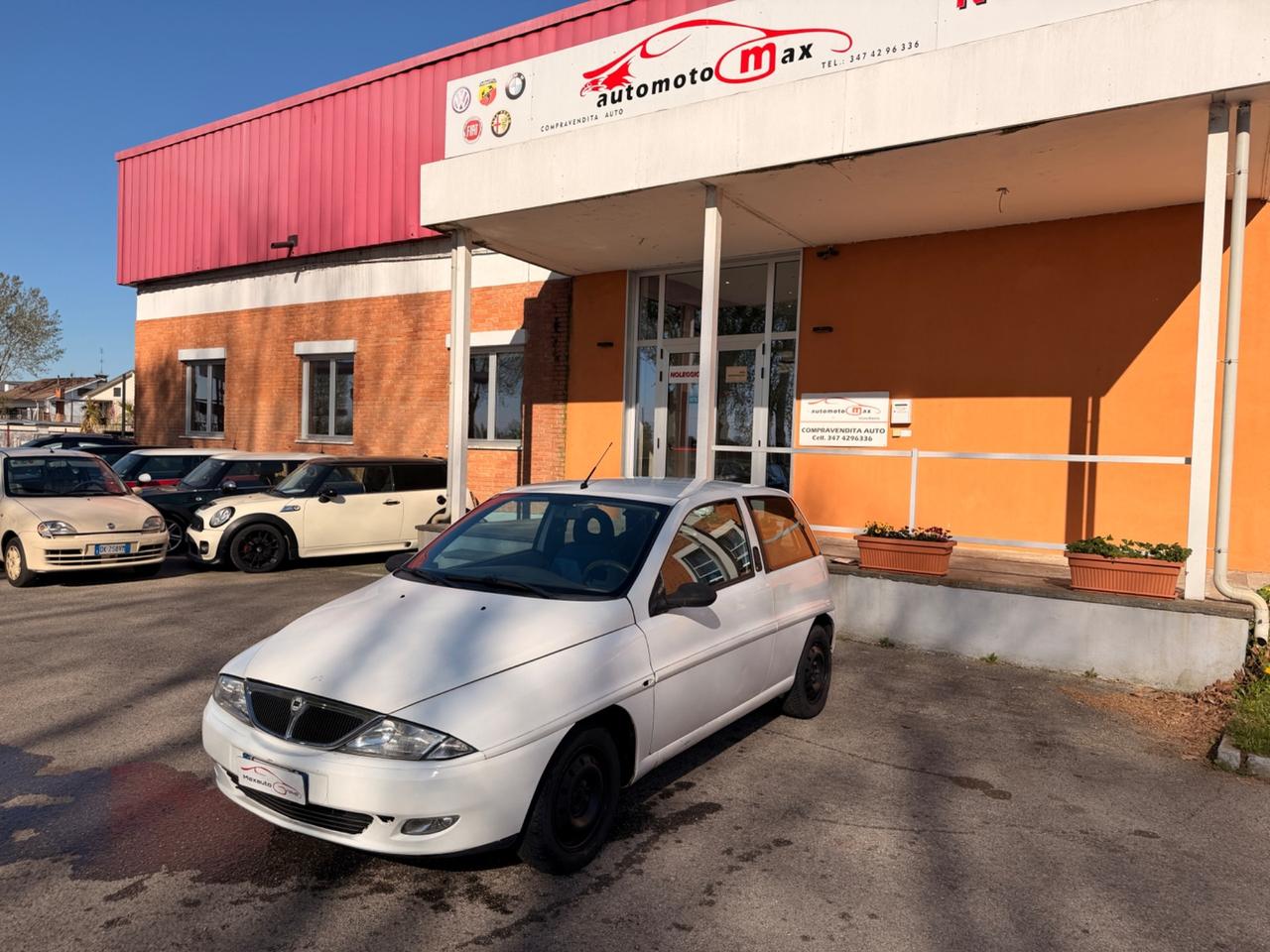 Lancia Y 1.2i 16V cat LX