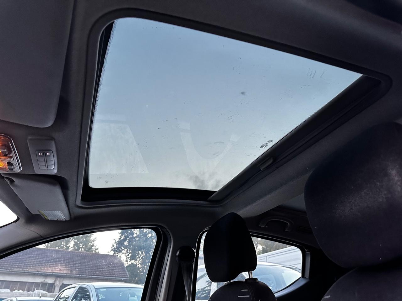 Lancia Ypsilon 1.3 MJT 16V 95 CV 5 porte S&S Silver