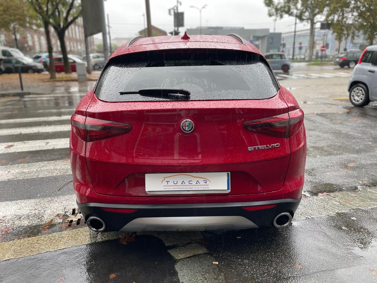 Alfa Romeo Stelvio Sport Tech 2.2