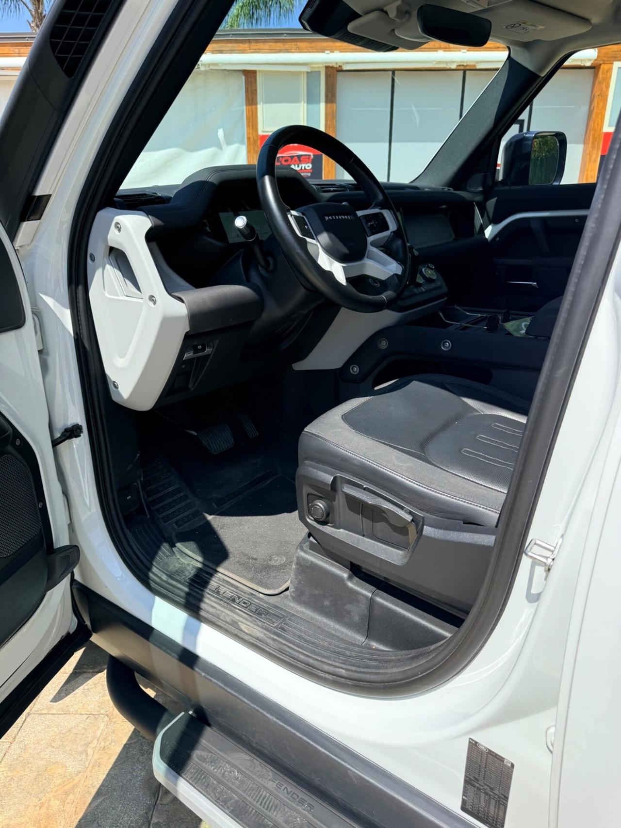 Land Rover Defender 110 2.0 SD4 AWD Auto S