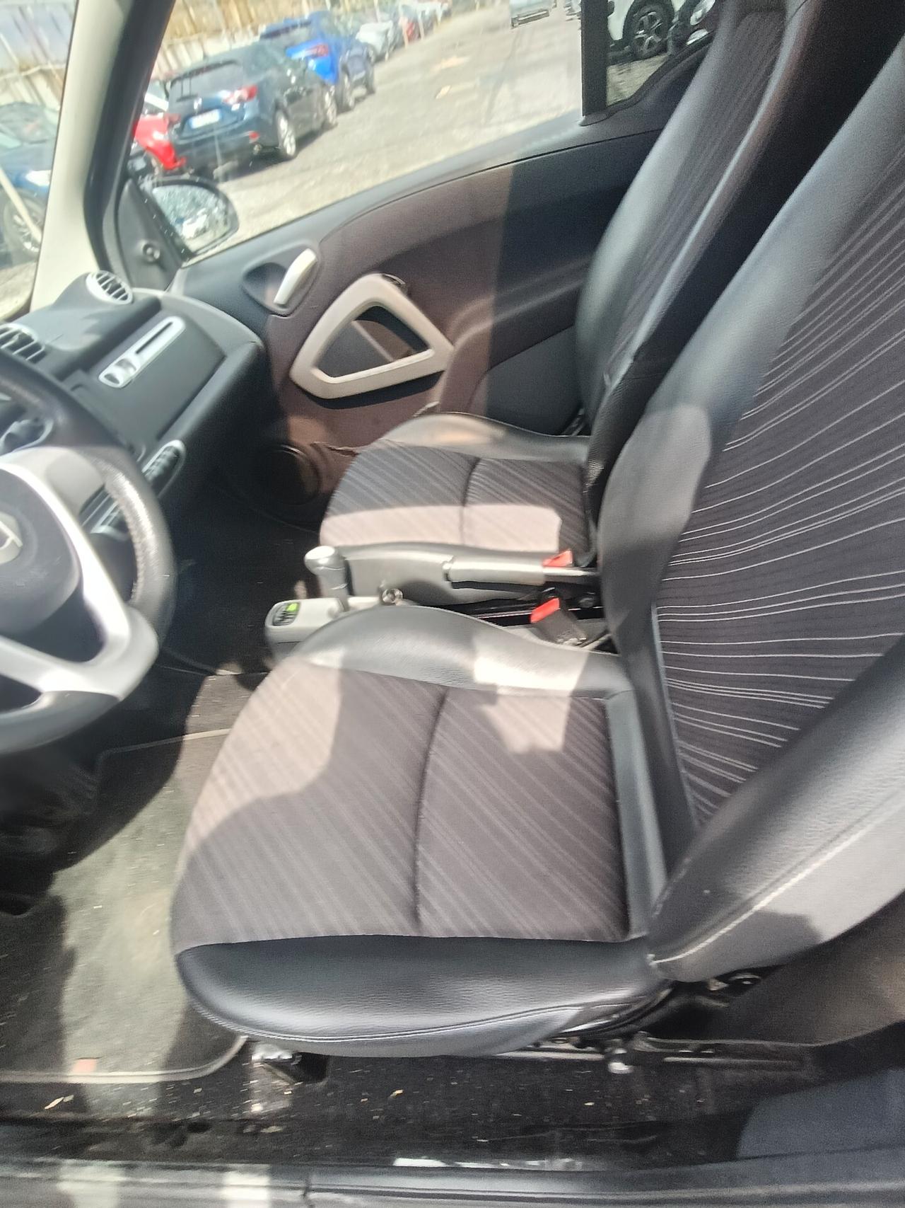 Smart ForTwo 1000 52 kW coupé passion