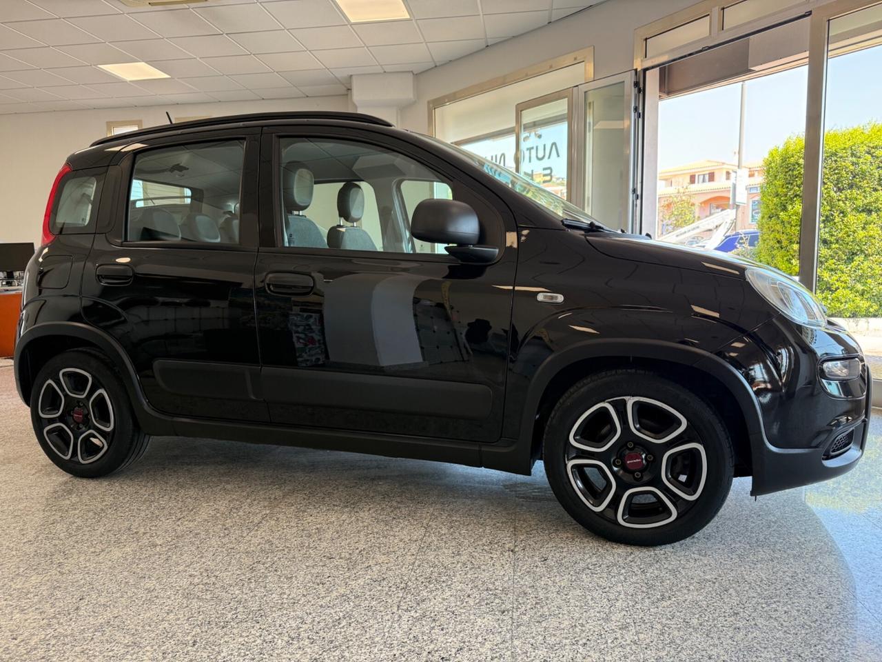 PREZZO PROMO PER POCHI GIORNI !! Fiat Panda 1.0 Hybrid City Life OK NEOPATENTATI