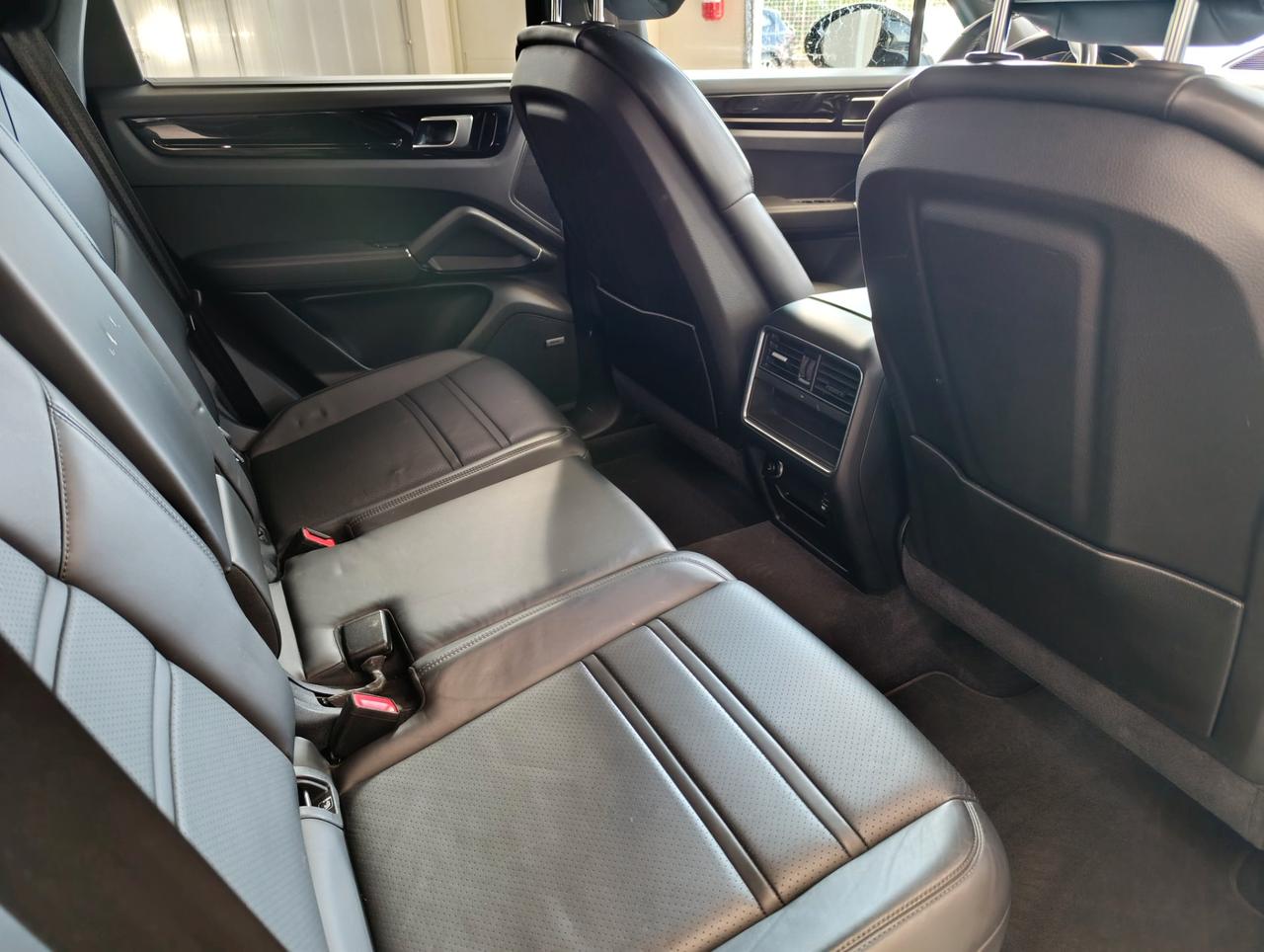 Porsche Cayenne 3.0 tiptronic