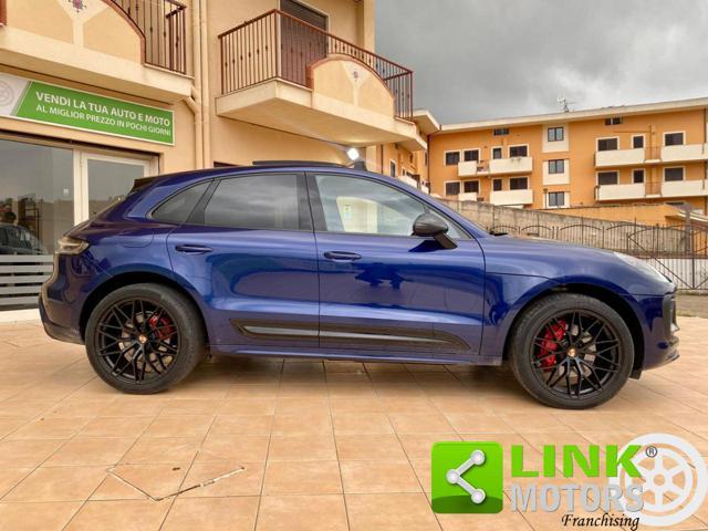 PORSCHE Macan 2.0