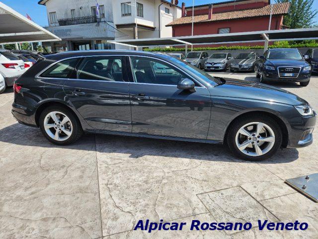 AUDI A4 Avant 35 TFSI S tronic Business Advanced