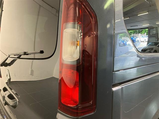RENAULT Trafic spaceclass 2.0 Blue dci 150cv L1H1 EDC