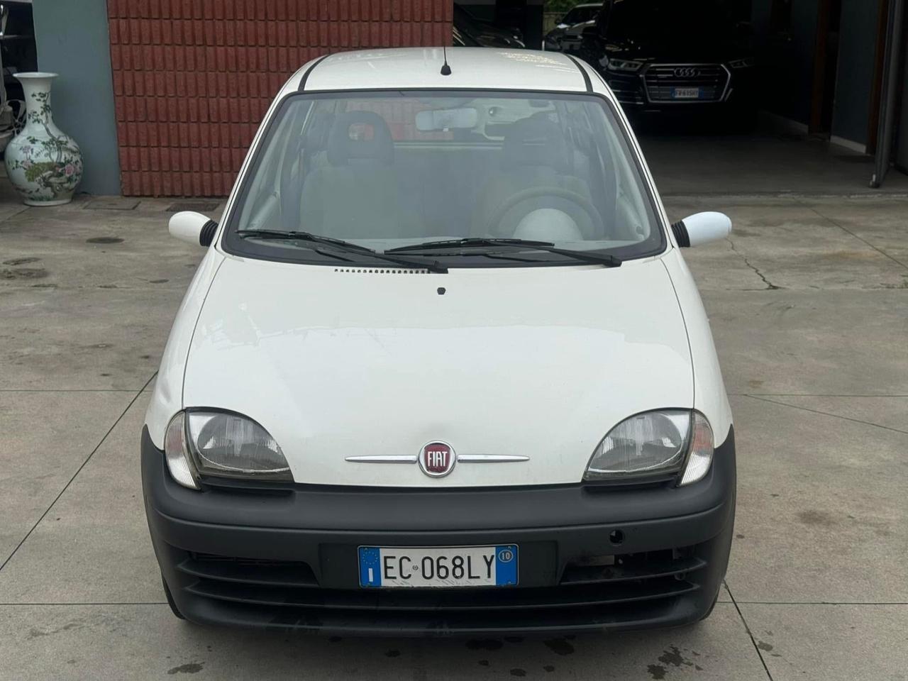 Fiat 600 1.1 Active