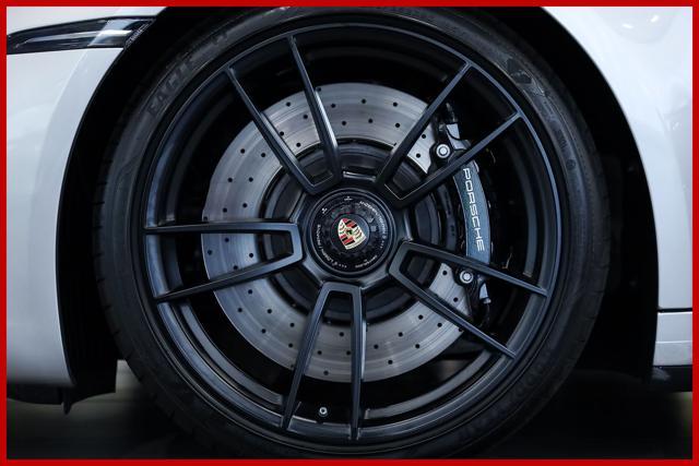 PORSCHE 992 Carrera 4 GTS|FULL CARBON SPEC|BURMESTER|VENTILATI