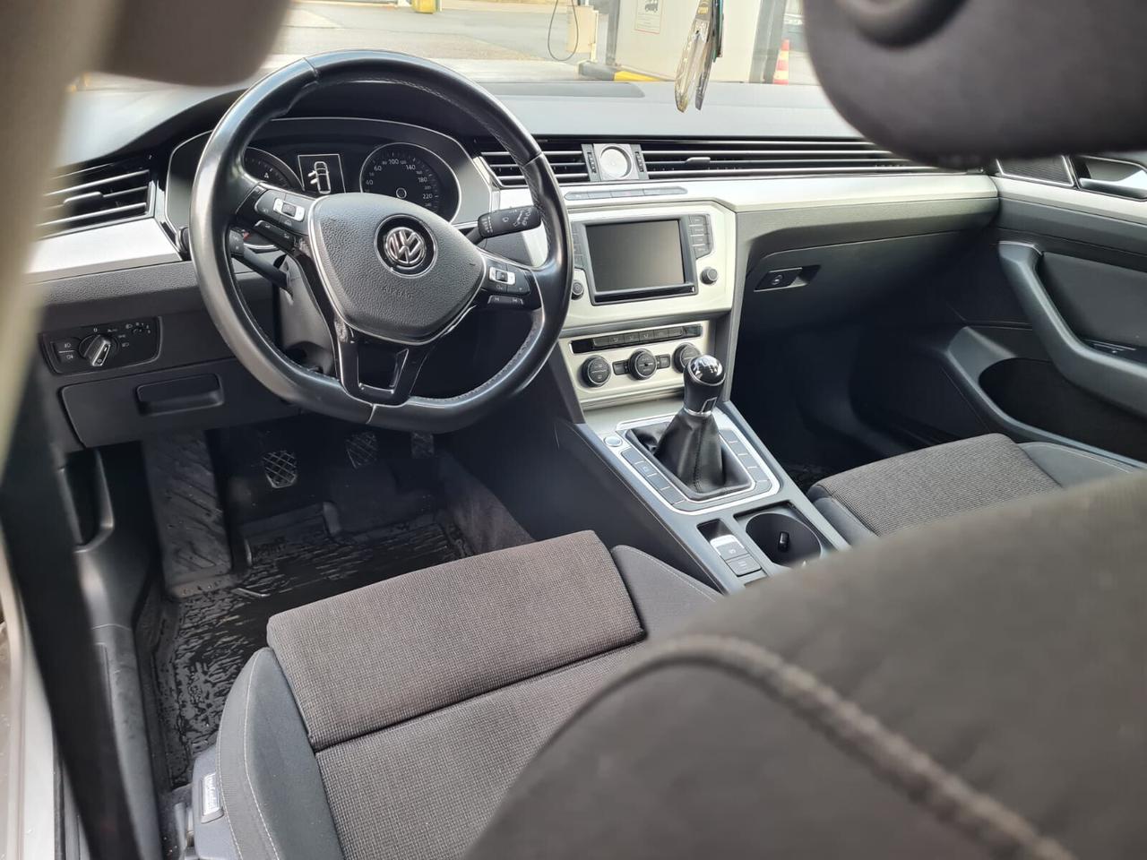 Volkswagen Passat PARI AL NUOVO