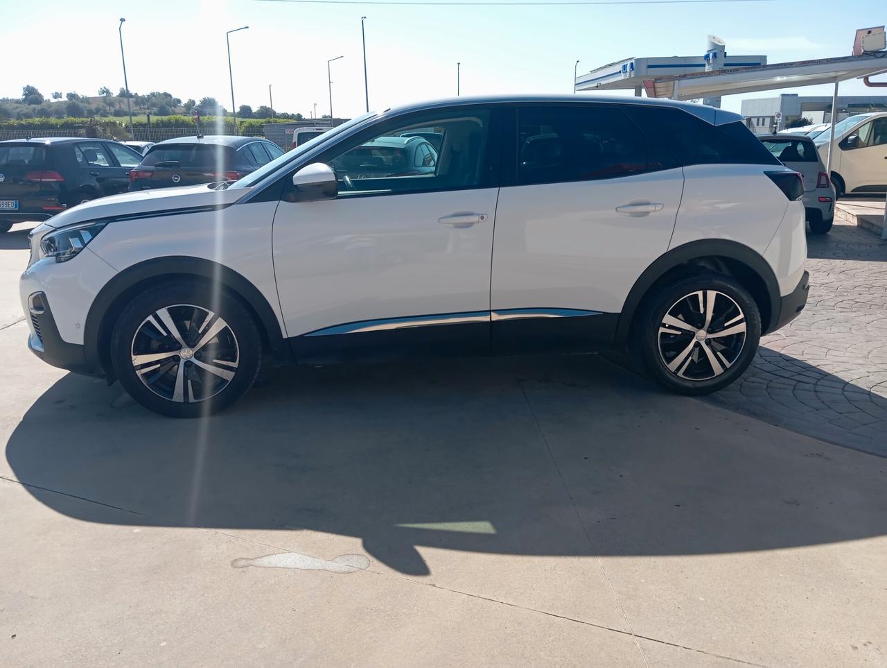 Peugeot 3008 BlueHDi 130 S&S EAT8 Allure