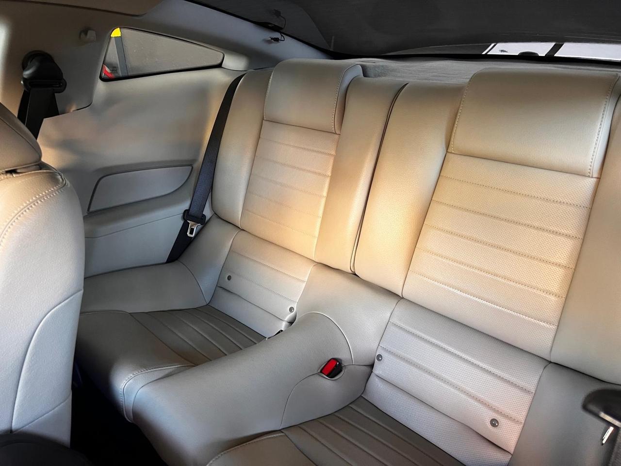 Ford Mustang 4.0 v6 first paint