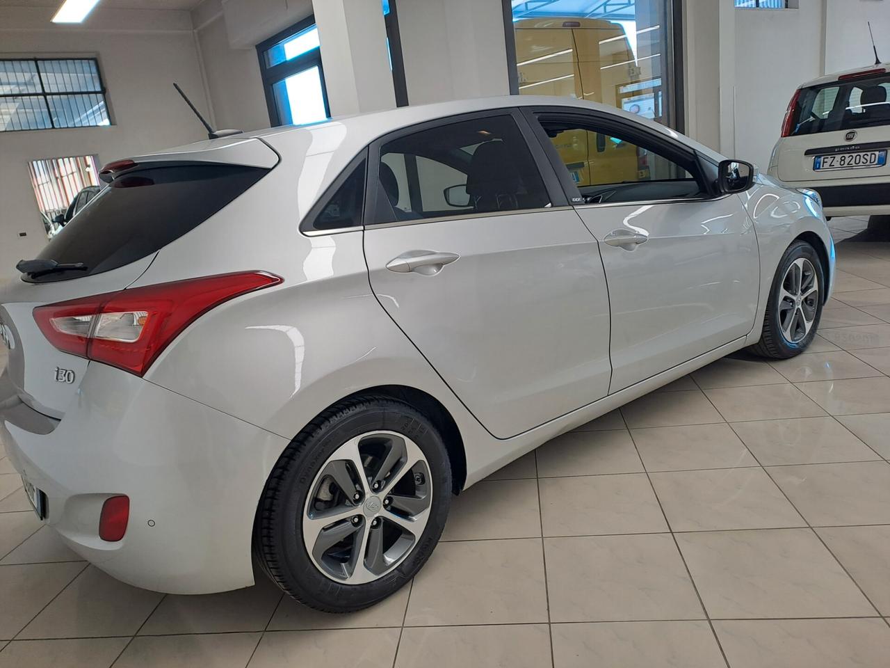 Hyundai i30 Hiunday 1600 crdi GO