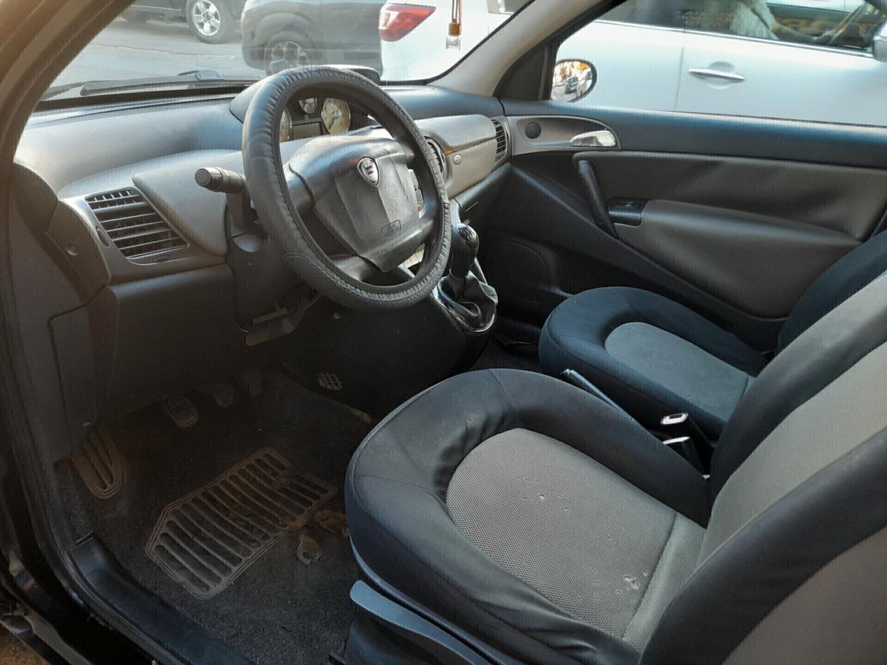 Lancia Ypsilon 1.3 Multijet 16V