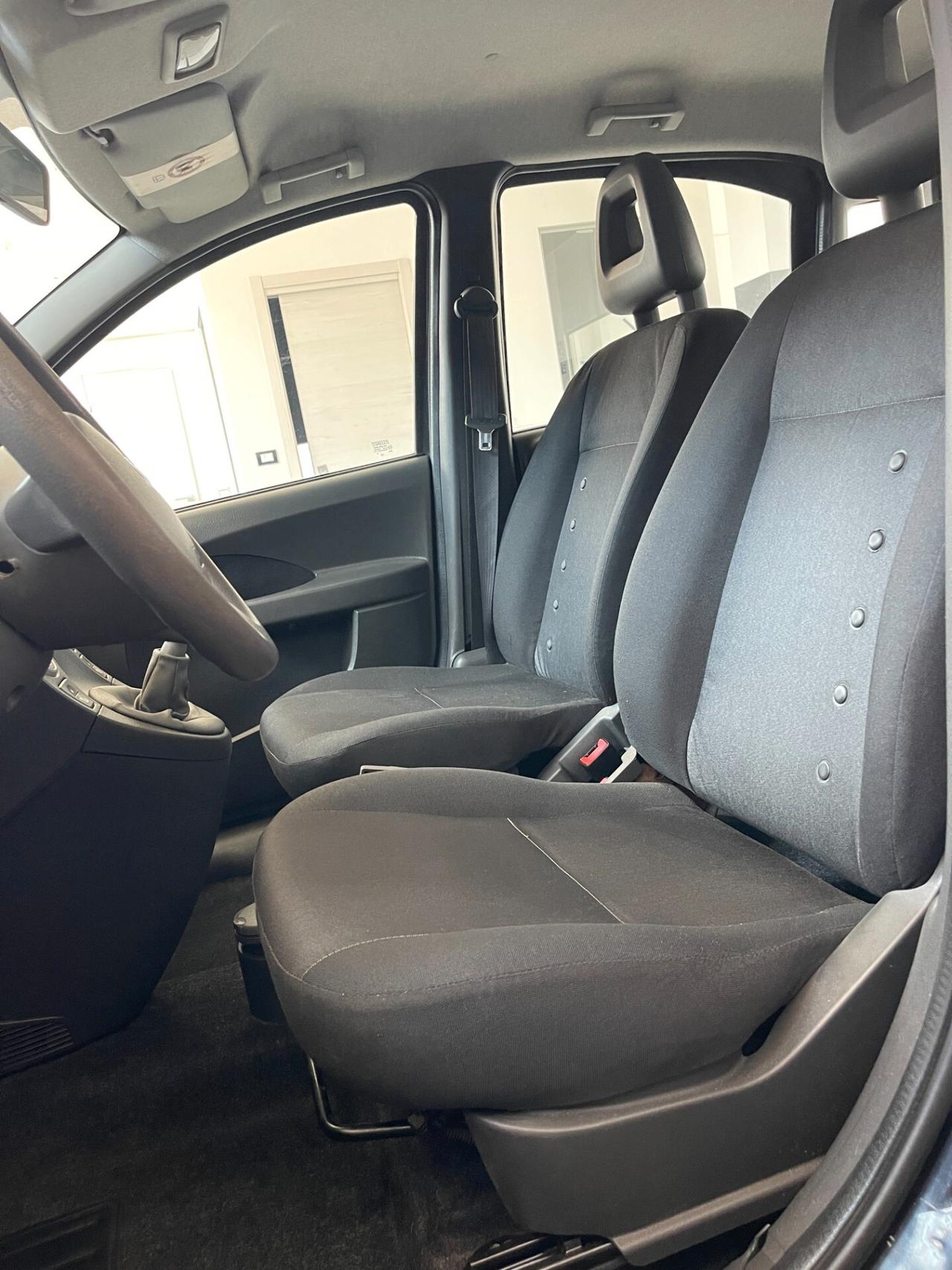 Fiat Panda 1.2 Emotion 5 Posti