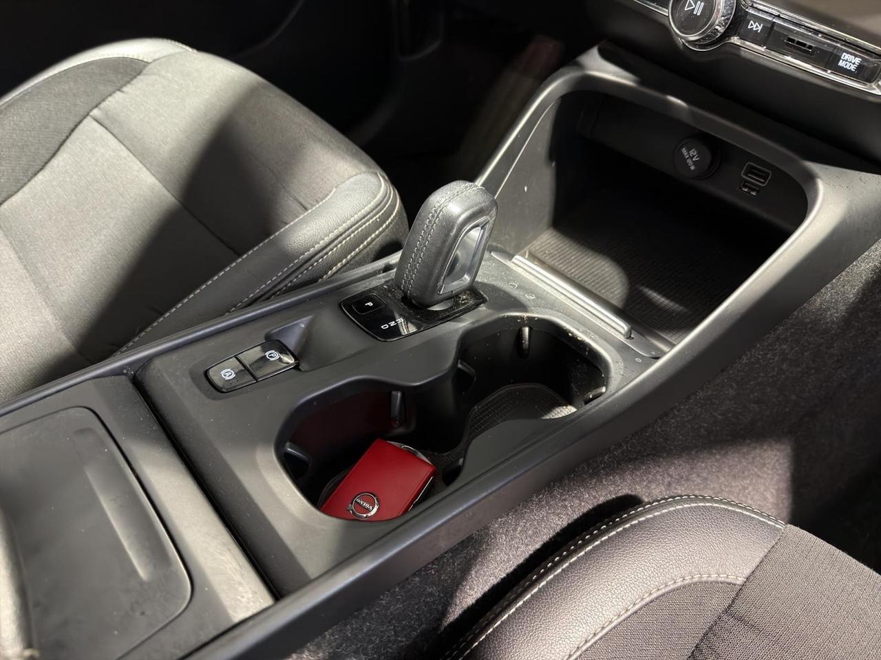 Volvo XC40 150cv aut. TETTO BELLISSIMA
