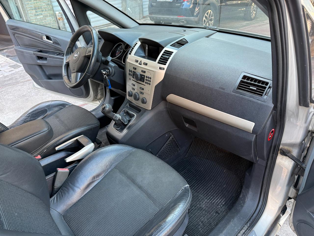 Opel Zafira 1.6 16V ecoM 94CV Cosmo 7 POSTI impianto a metano