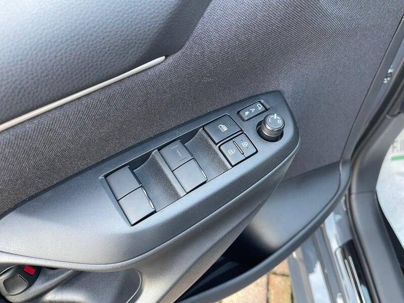 Toyota Yaris 1.5h 130 Premium - NUOVO